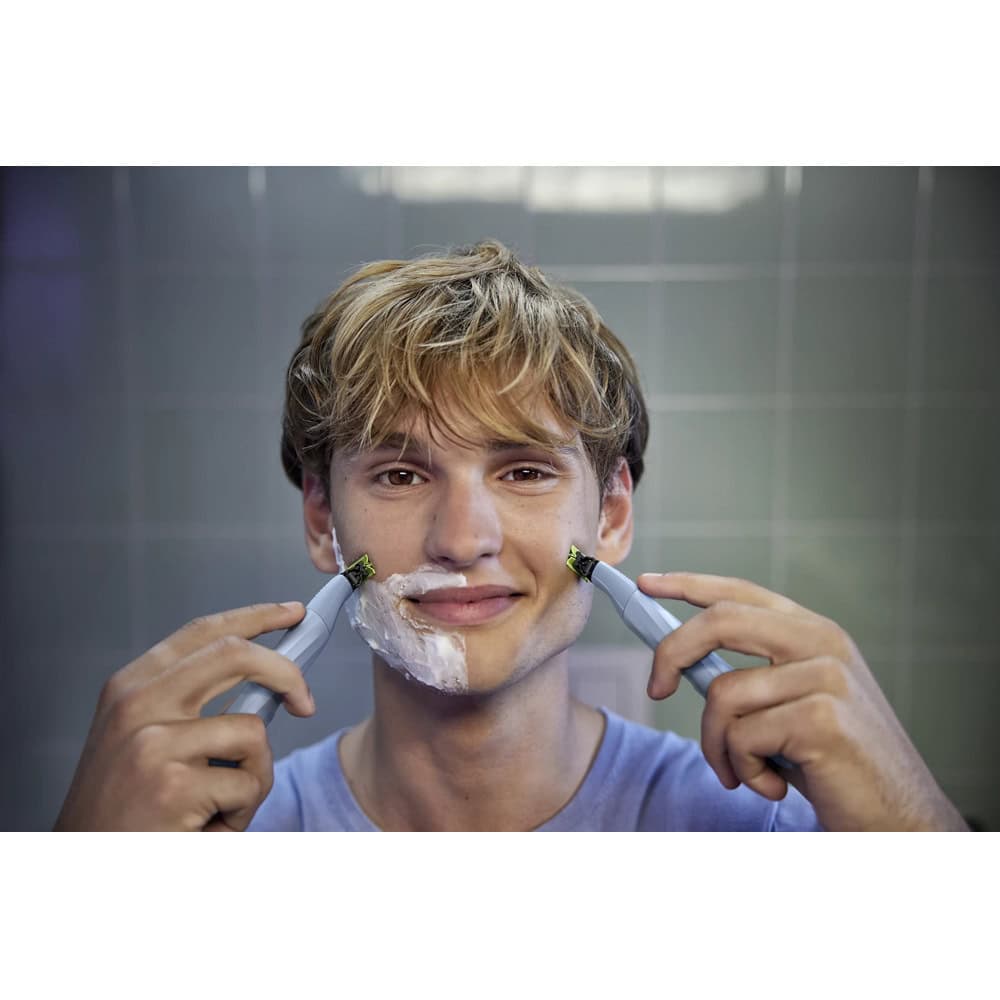 Philips OneBlade 1st Shave QP1324/20 | JAR Computers Philips OneBlade 1st Shave QP1324/20