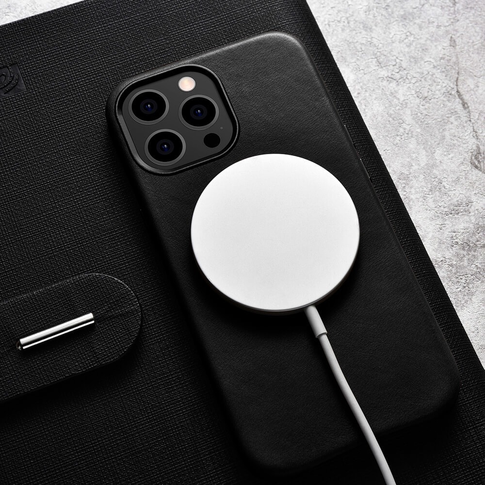iCarer Leather Oil Wax MagSafe Case - кожен