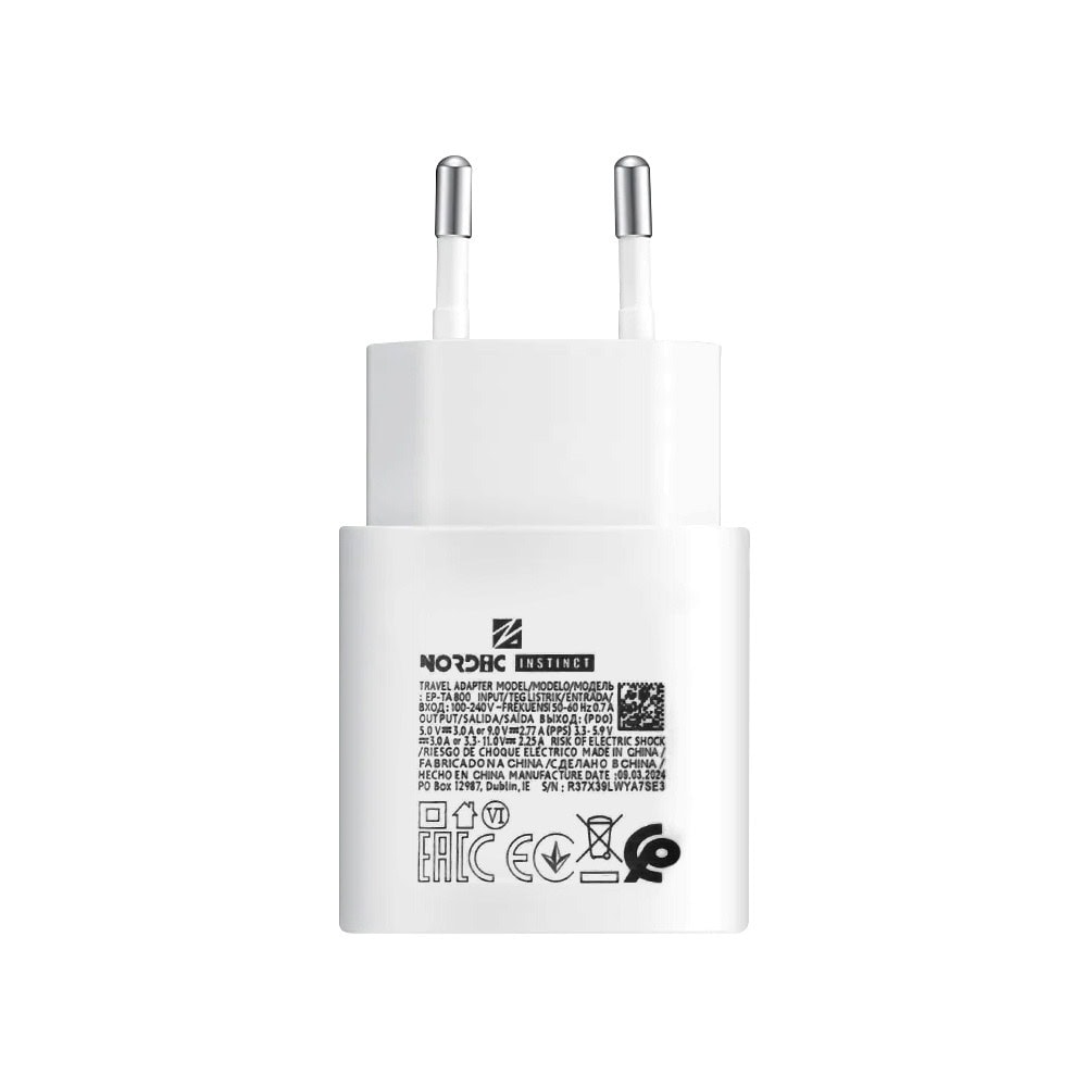 Nordic Instinct 220V 25W USB-C White