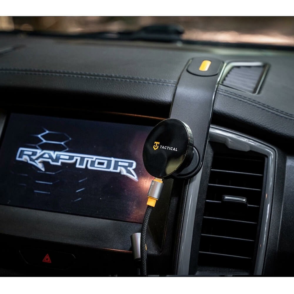 Tactical MagForce Slapper Dashboard MagSafe 15W