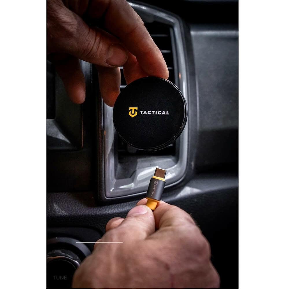 Tactical MagForce Slapper Dashboard MagSafe 15W