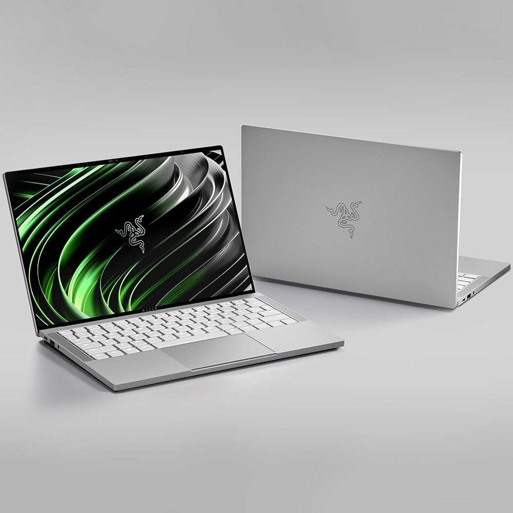 Razer Book RZ09-0357MEM2-R3E1