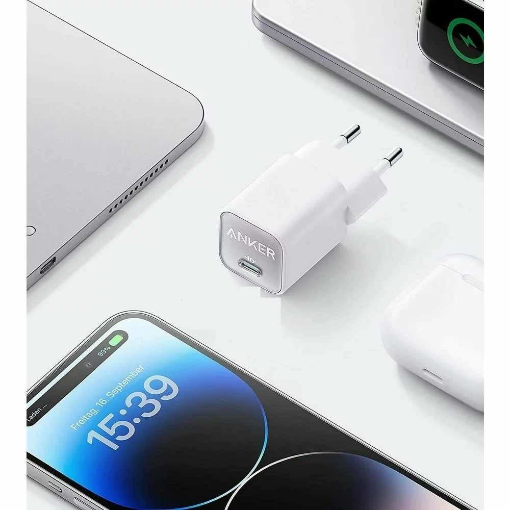 Anker 511 PowerPort Nano 3 A2147G21