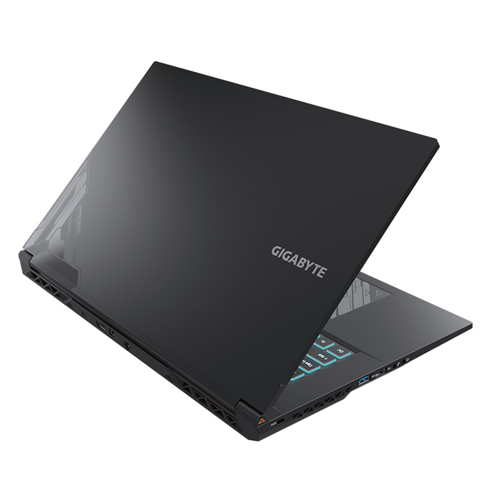 Лаптоп Gigabyte G7 MF-E2EE213SD