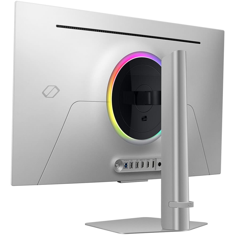 Samsung LS32DG802SUXDU Нарушена опаковка