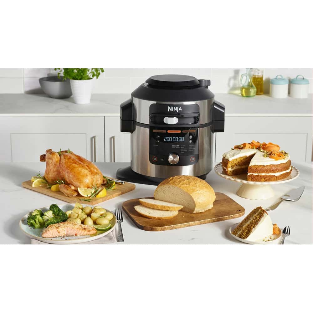 Ninja Foodi 11-in-1 SmartLid Multicooker OL550EU