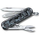 Victorinox Classic Navy Camouflage 0.6223.942