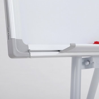 Флипчарт, 70 x 100 cm, магнитен, с рамена