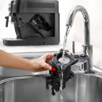 DeLonghi Magnifica S Black ECAM12.121.B (Мостра)