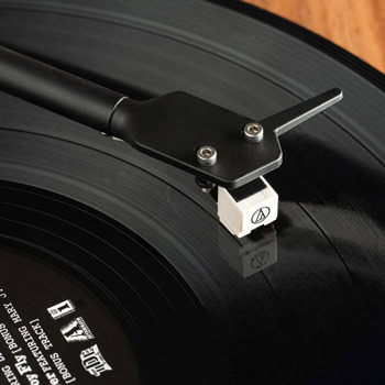 Pro-Ject Audio Systems E1 Phono (AT 3600 L) Brown