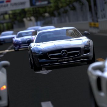 Gran Turismo 5 (3D съвместимост)