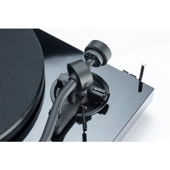 Pro-Ject Audio Systems Debut S