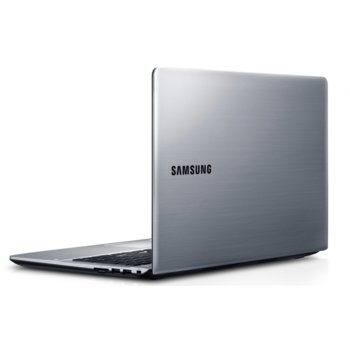 15.6" (39.62 cm) Samsung 450R5E-X02