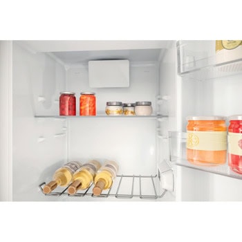 хладилник hotpoint ariston hasd18a011a1