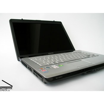 Toshiba A210-19D 15.4" +Camera