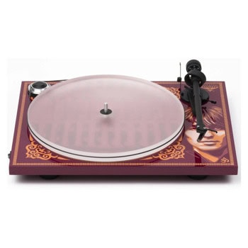 Грамофон Pro-Ject Audio Systems Essential III George Harrison, Ortofon OM 10 доза, 33/45 об/мин, червен | JAR Computers Pro-Ject Audio Essential III George Harrison