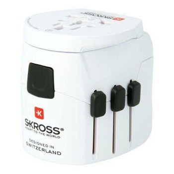 Адаптер Skross PRO Light 1302470, 1 гнездо, от EU, Швейцария, Италия, Бразилия, Обединеното кралство, САЩ/Япония, Австралия/Китай, към EU, САЩ, Великобритания, Австралия/Китай, 4x USB-A, бял | JAR Computers Skross PRO Light 1.302471