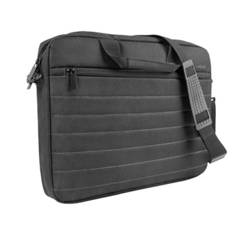 Dynabook Toshiba Tecra A50-J-12 and bag