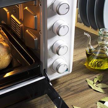 Cecotec BakeToast 790 Gyro 02209