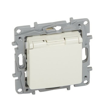 Контакт Legrand Niloe, 16A, единичен, с капак, крем | JAR Computers Legrand 764632
