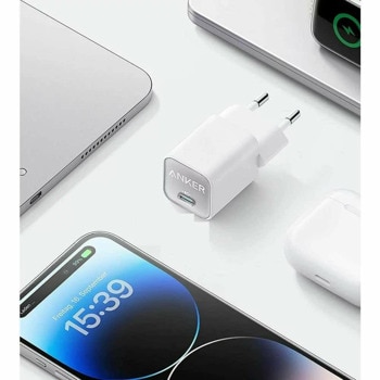 Anker 511 PowerPort Nano 3 A2147G21