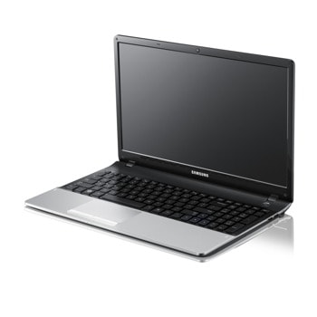 15.6" (39.62 cm) Samsung 300E5C-A02