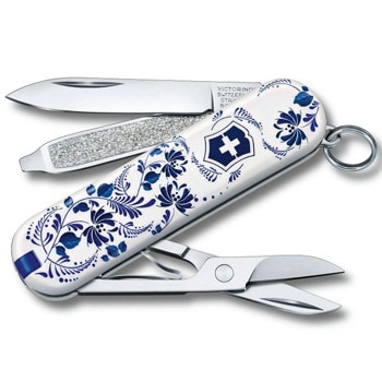 Victorinox Classic LE 2021 Porcelain Elegance