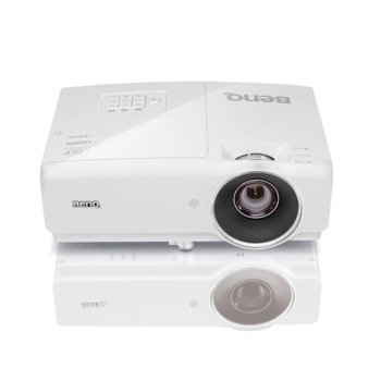 BenQ MH684 + Benq Presenter 9H.JE977.23E_5J.JAG27