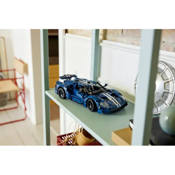 LEGO Technic Ford GT 2022 42154