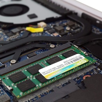 Silicon Power SP008GLSTU160N02 | JAR Computers Silicon Power SP008GLSTU160N02