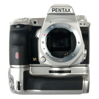 Pentax K-3 Premium Edition, сребрист + грип Pentax