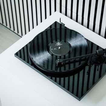 Pro-Ject Audio Systems E1.2 (Pick it MM E) Black