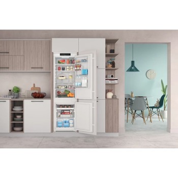 Indesit INC18 T311