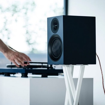 Pro-Ject Audio Speaker Box 5 E Carbon White | JAR Computers Pro-Ject Audio Speaker Box 5 E Carbon White