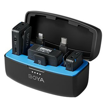 Безжична микрофонна система BOYA BOYAMIC, 2x предавателя и 1x приемник, кутия за зареждане, обхват до 300m, до 6 часа време на работа, черни | JAR Computers BOYA BOYAMIC