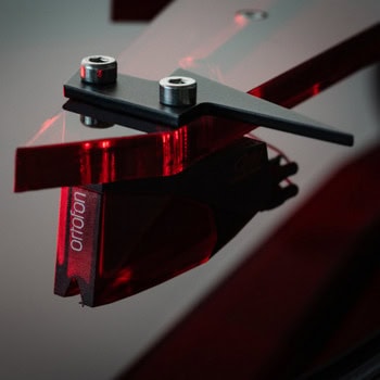 Pro-Ject Audio Systems ART AC/DC (2M Red)