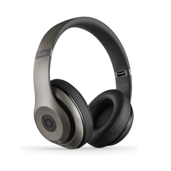 Beats by Dre Studio Wireless Headphones for iPhone