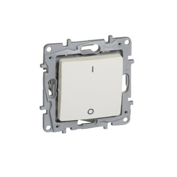 Двуполюсен ключ Legrand Niloe, крем | JAR Computers Legrand 764617