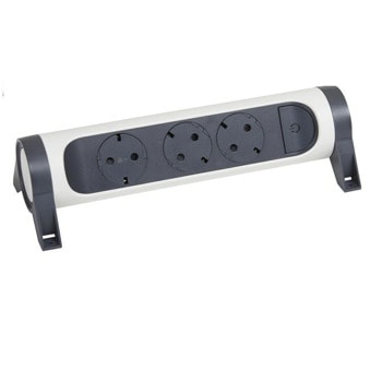 Разклонител Legrand 6 945 43, 3 гнезда, контакт/без кабел, IP20, IK04 устойчивост на удар, бутон за вкл./изкл., бял | JAR Computers Разклонител Legrand 694543