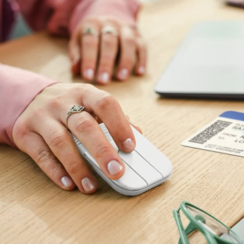 logitech mobi fold бяла