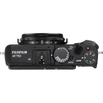 Fujifilm X70 Black + Samsung 32GB Memory Card