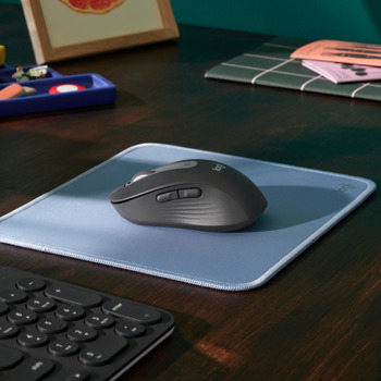 Logitech Signature M650 Graphite Open