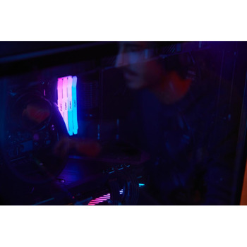 Kingston FURY Renegade RGB 16GB KF572C38RWA-16