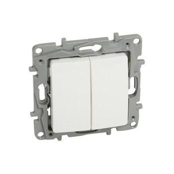 Двоен/Сериен ключ Legrand Niloe, бял | JAR Computers Legrand 764506