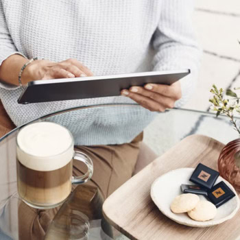 Krups Nespresso Vertuo POP Black/Red XN920510