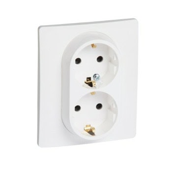 Контакт Legrand Niloe, 16A, двоен с рамка, бял | JAR Computers Legrand 764534