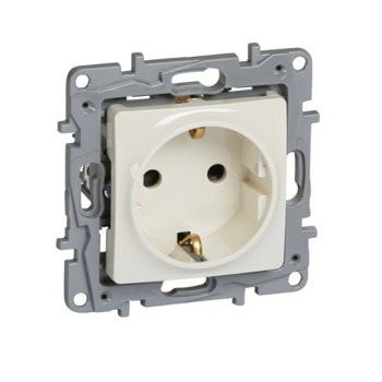 Контакт Legrand Niloe, 16A, единичен, без рамка, крем | JAR Computers Legrand 764629