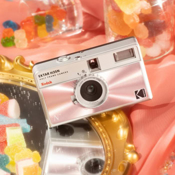 Kodak EKTAR H35N Pink + Ultramax 24EXP RK0312