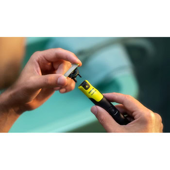 Philips OneBlade 360 with Connectivity QP4631/65