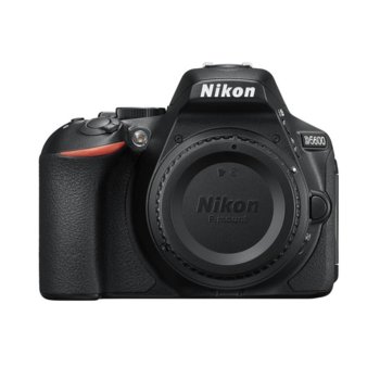 Nikon D5600 + 2 обектива